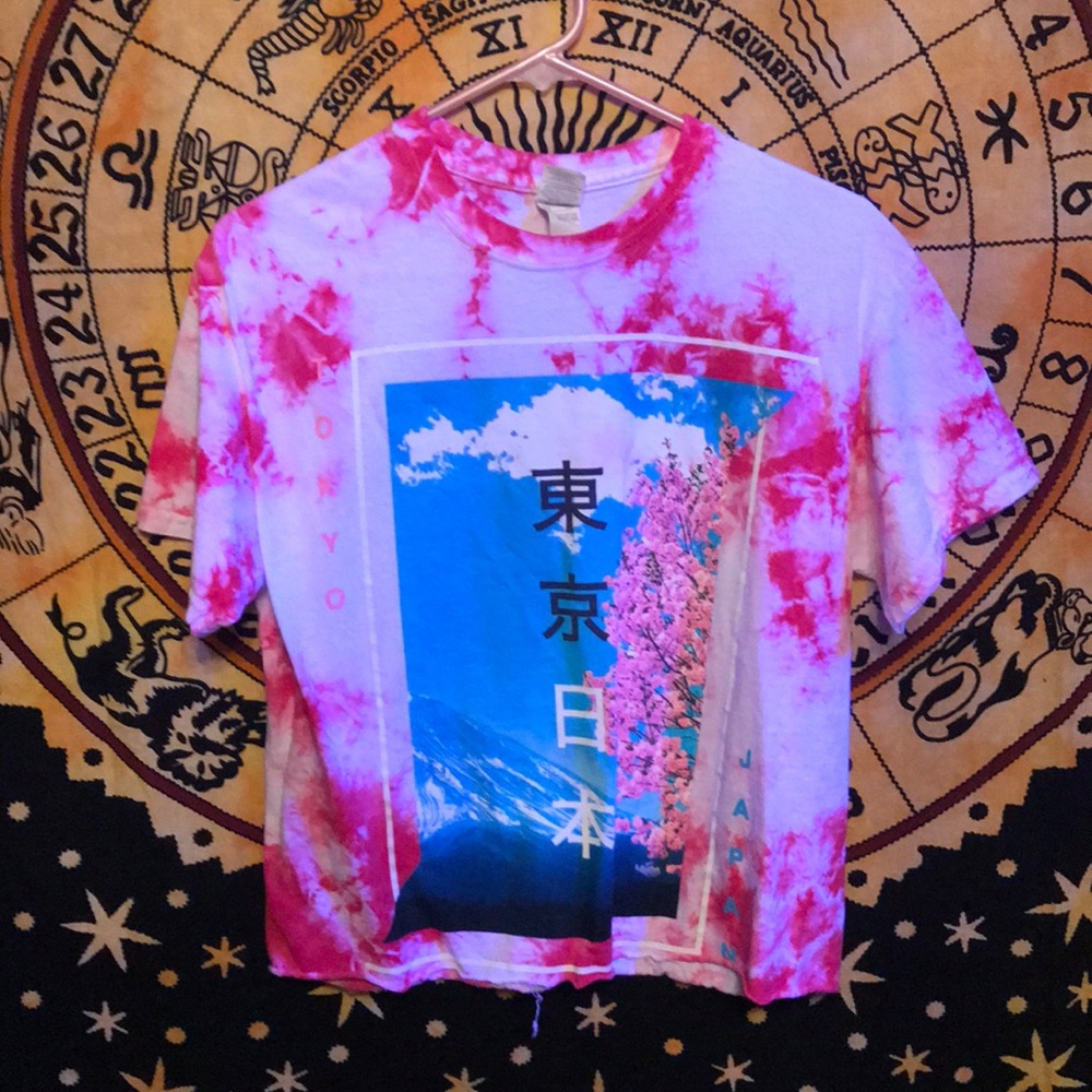 Rue 21 pink Japanese shirt
